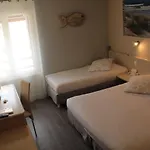 Logis Les Grenadines Агд