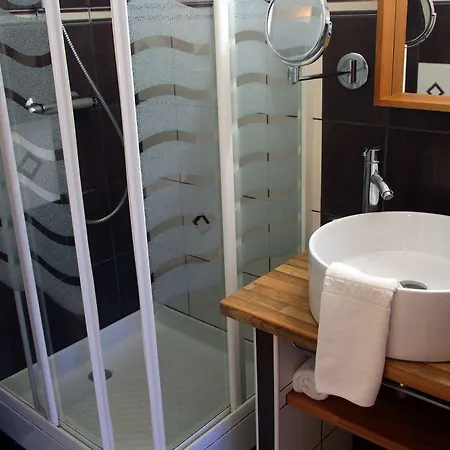 Hotel Les Grenadines 3*