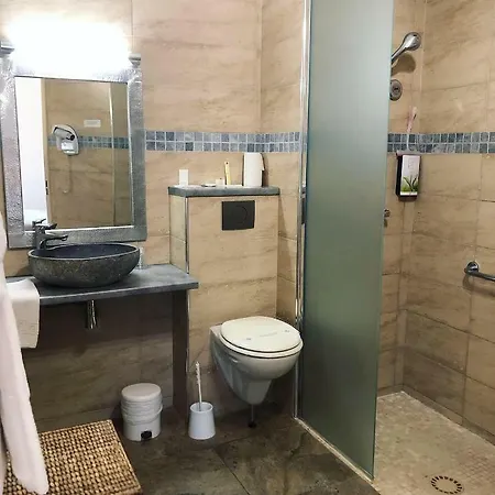 Szálloda Les Grenadines 3*