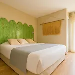 Hotel Logis Les Grenadines