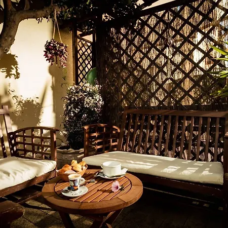 Hotel Logis Les Grenadines 3*