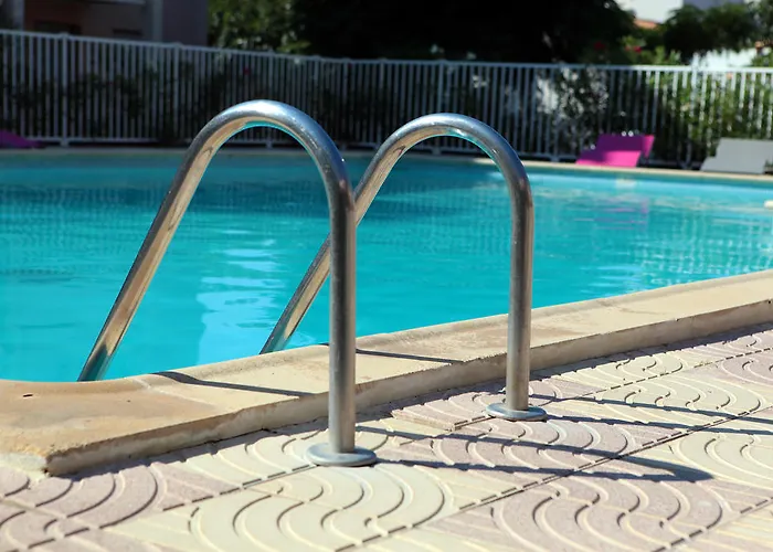 Szálloda Logis Les Grenadines